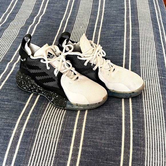adidas Other - Adidas basketball shoes men’s size 6- black and white